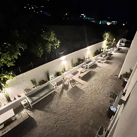 Aeolian Blu 4 *